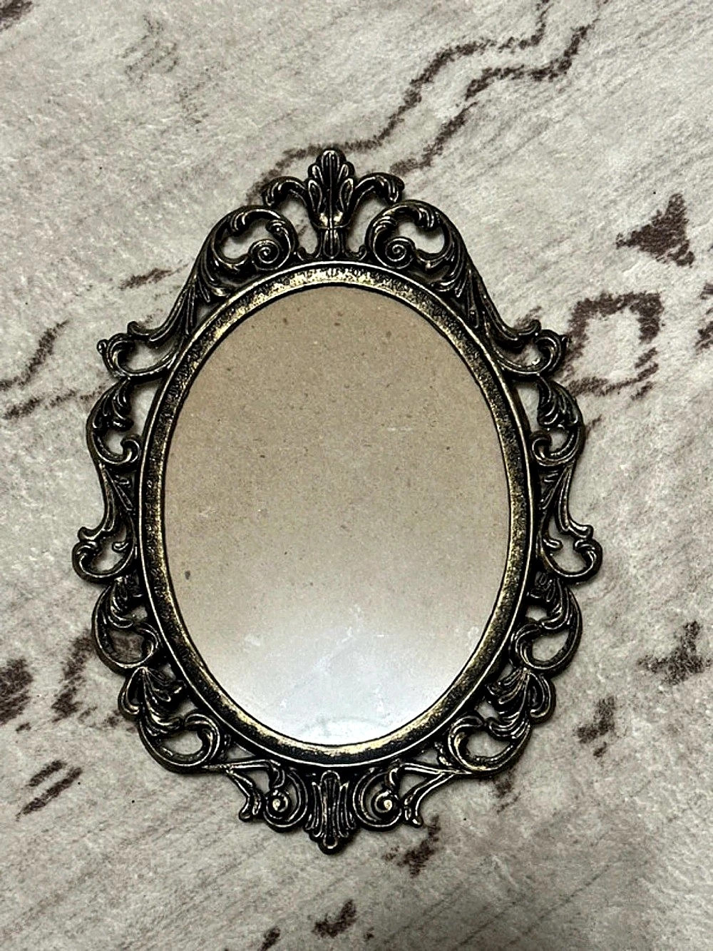 Vintage Ornate Brass Oval Picture Frame with Glass
